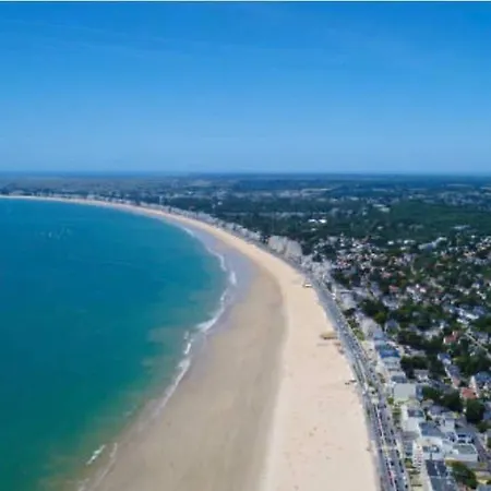 Elegant Et Calme T2 Piscine Chauffee Au Coeur Du Golf De La Baule * Saint-André-des-Eaux